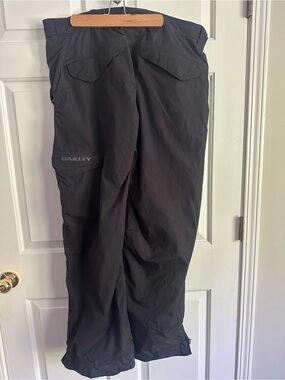 Oakley Black Snowboard/Ski Pants